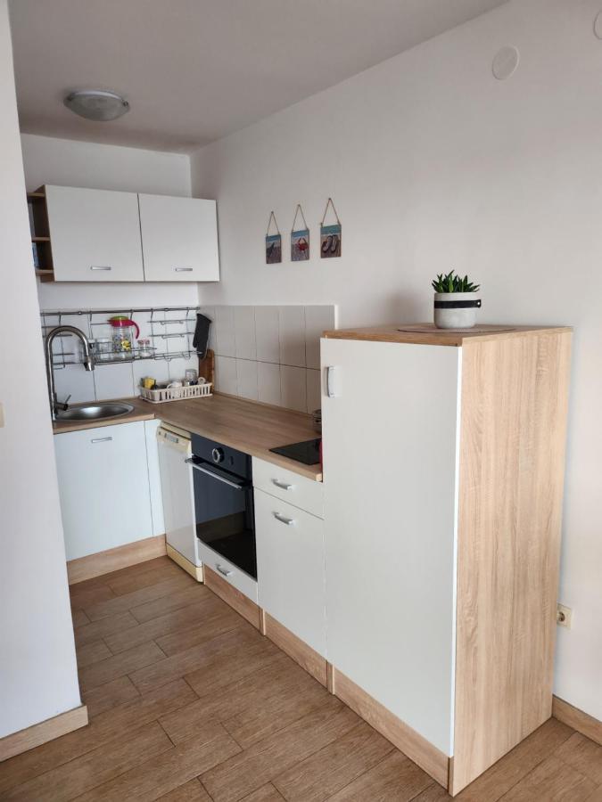 Appartement Lucija à Karlobag Extérieur photo