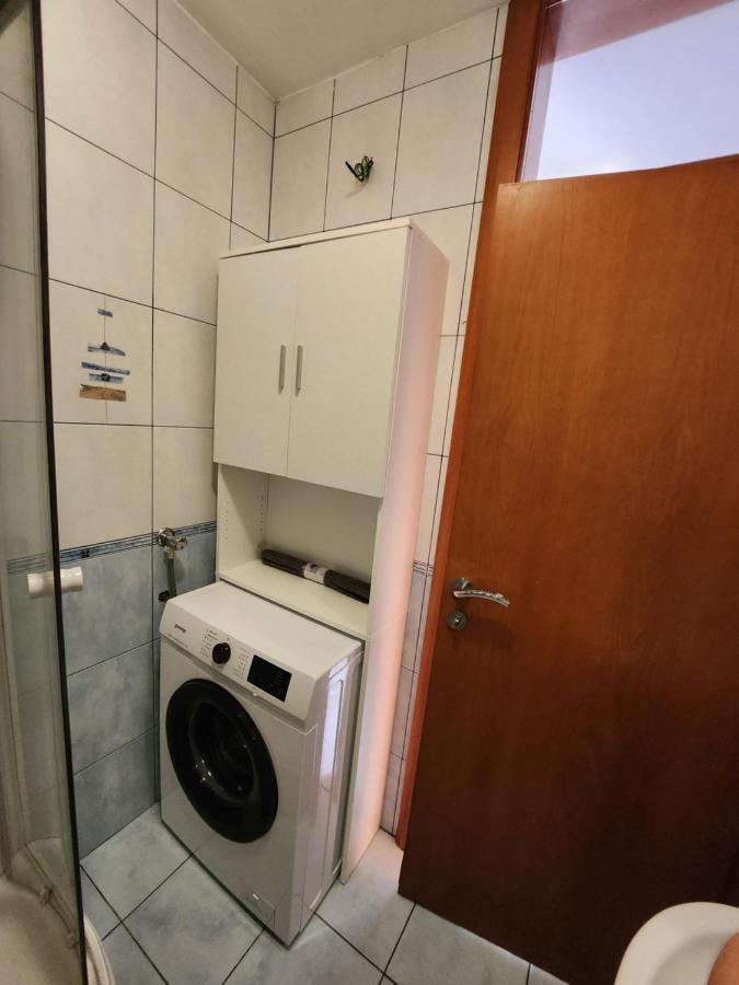 Appartement Lucija à Karlobag Extérieur photo